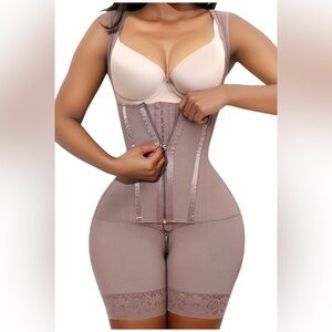 Women's Shapewear Bodysuit in Taupe